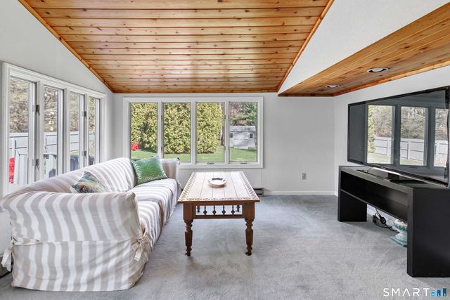 7 Lafayette Drive, Trumbull, CT 06611