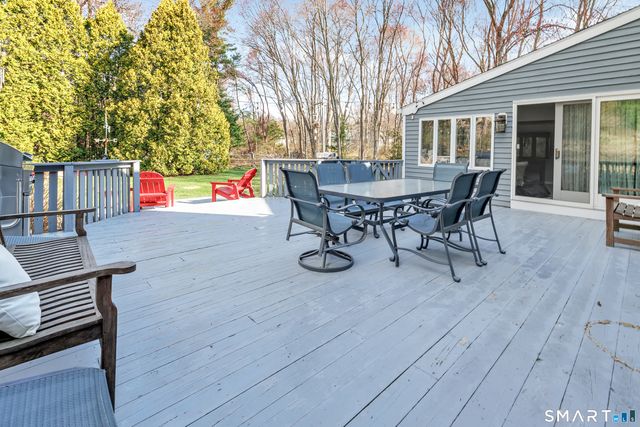 7 Lafayette Drive, Trumbull, CT 06611