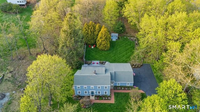 7 Lafayette Drive, Trumbull, CT 06611
