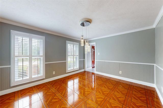 642 N Flamingo Drive, Seabrook, TX 77586