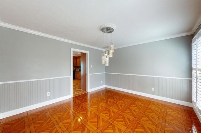 642 N Flamingo Drive, Seabrook, TX 77586