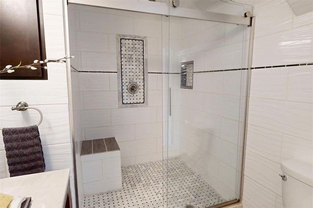 642 N Flamingo Drive, Seabrook, TX 77586