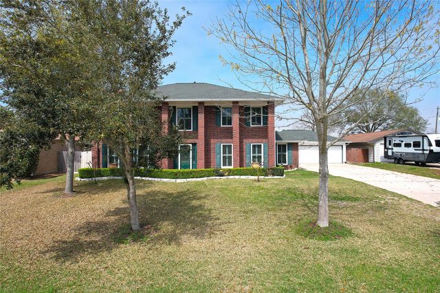 642 N Flamingo Drive, Seabrook, TX 77586