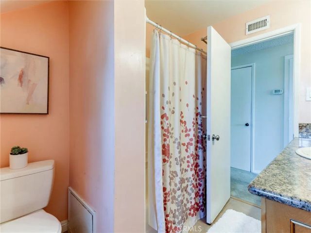 5268 Deeboyar Avenue, Lakewood, CA 90712