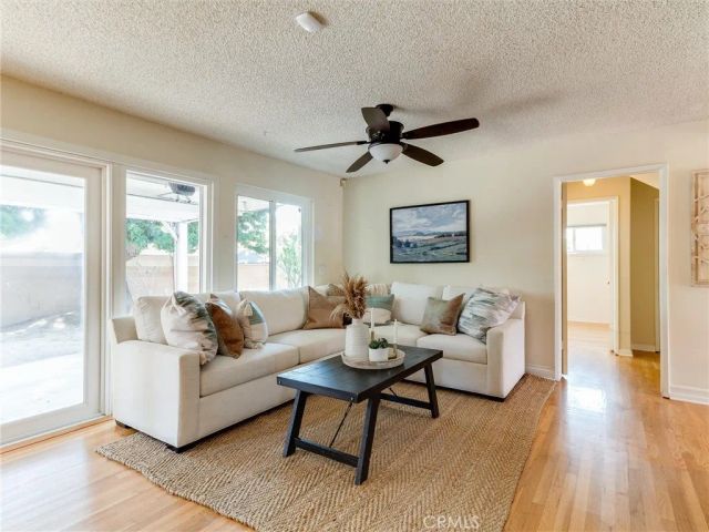 5268 Deeboyar Avenue, Lakewood, CA 90712