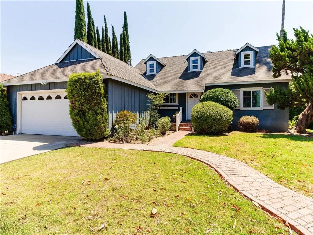 5268 Deeboyar Avenue, Lakewood, CA 90712