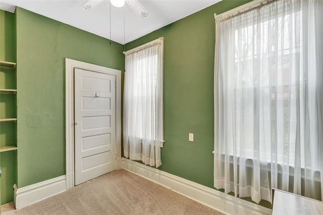 326 Mckinley Ave, Avalon, PA 15202