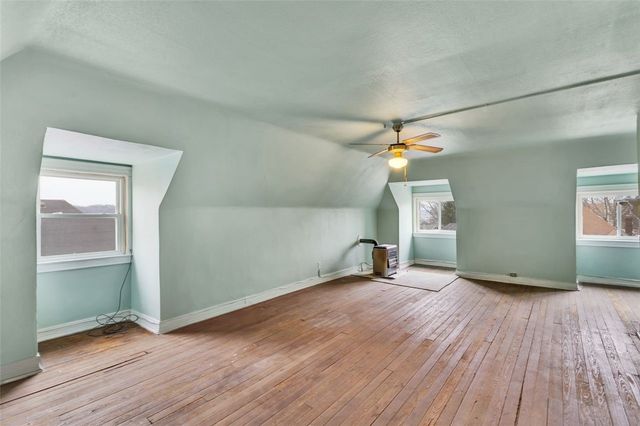 326 Mckinley Ave, Avalon, PA 15202