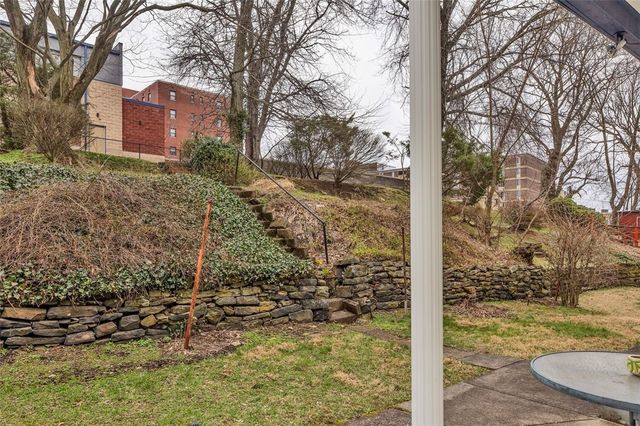 326 Mckinley Ave, Avalon, PA 15202