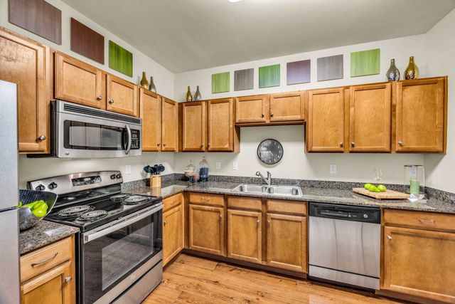 625 Stassney Lane E 05-5210, Austin, TX 78745