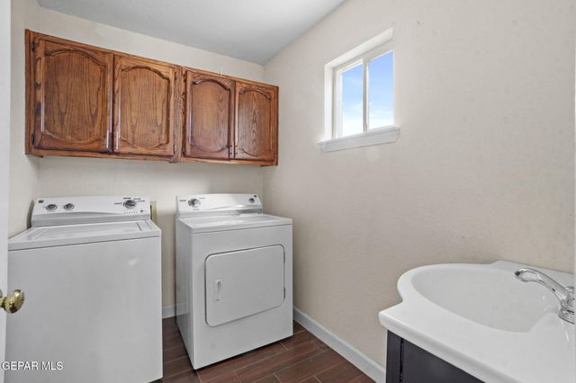4332 LOMA DE BRISAS Drive, El Paso, TX 79934