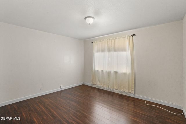 4332 LOMA DE BRISAS Drive, El Paso, TX 79934