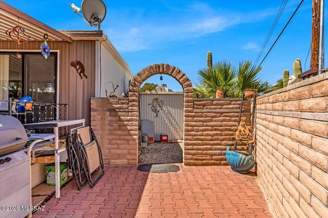 5508 W Flying M Street, Tucson, AZ 85713