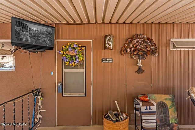 5508 W Flying M Street, Tucson, AZ 85713