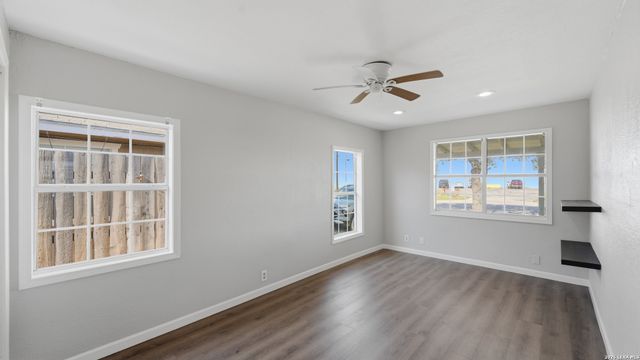 1116 churchill, New Braunfels, TX 78130