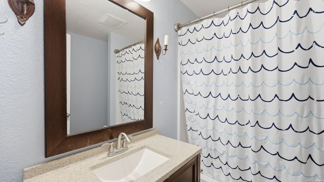 1116 churchill, New Braunfels, TX 78130