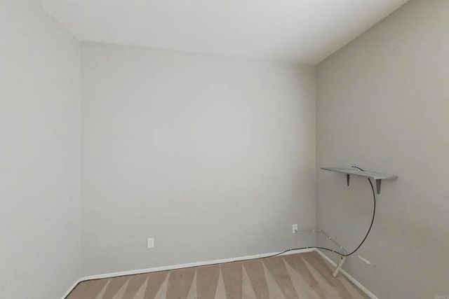 6048 Oak Fence Lane, Lancaster, CA 93536