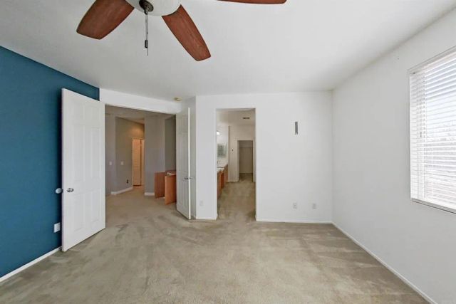 6048 Oak Fence Lane, Lancaster, CA 93536