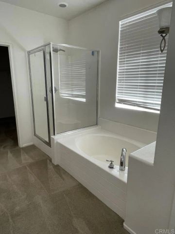 6048 Oak Fence Lane, Lancaster, CA 93536