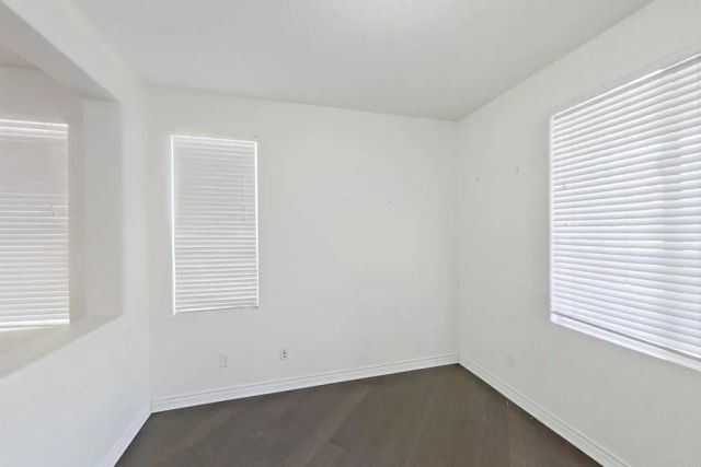 6048 Oak Fence Lane, Lancaster, CA 93536