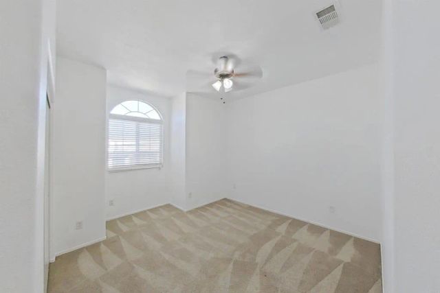 6048 Oak Fence Lane, Lancaster, CA 93536