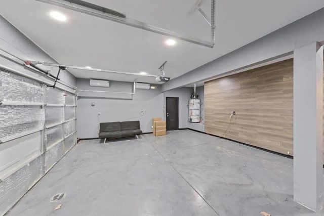 6048 Oak Fence Lane, Lancaster, CA 93536