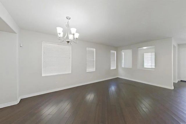 6048 Oak Fence Lane, Lancaster, CA 93536