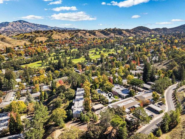 1388 Rockledge Ln 4, Walnut Creek, CA 94595