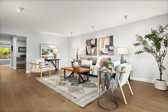 1388 Rockledge Ln 4, Walnut Creek, CA 94595