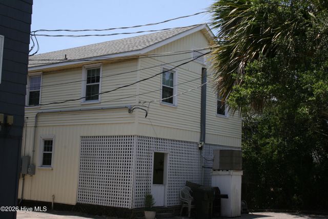 7 E Columbia Street E, Wrightsville Beach, NC 28480