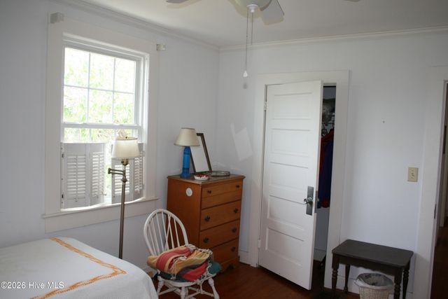 7 E Columbia Street E, Wrightsville Beach, NC 28480