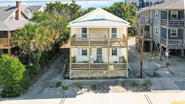 7 E Columbia Street E, Wrightsville Beach, NC 28480
