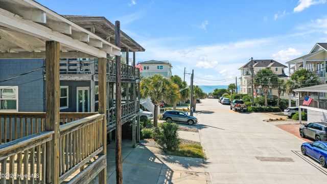 7 E Columbia Street E, Wrightsville Beach, NC 28480