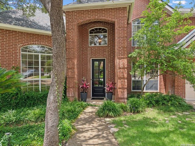 2326 Fountain Way, San Antonio, TX 78248
