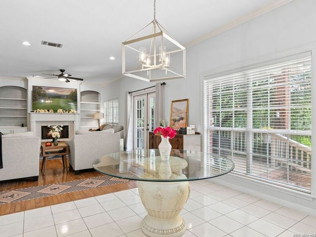 2326 Fountain Way, San Antonio, TX 78248