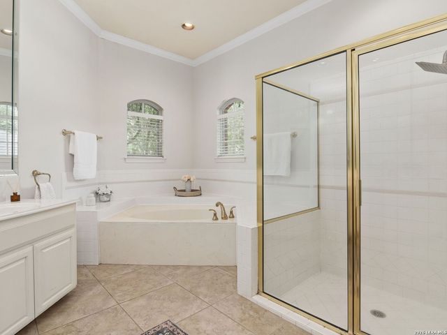 2326 Fountain Way, San Antonio, TX 78248
