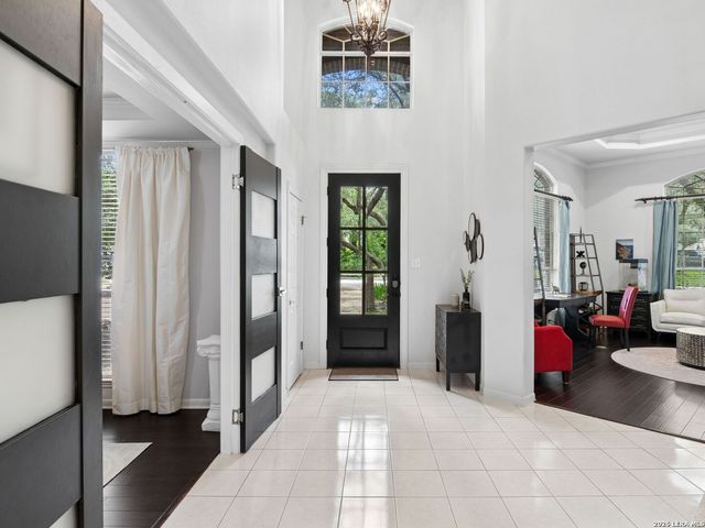 2326 Fountain Way, San Antonio, TX 78248