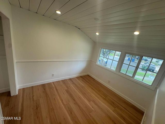 22359 Lanark Street, Canoga Park, CA 91304