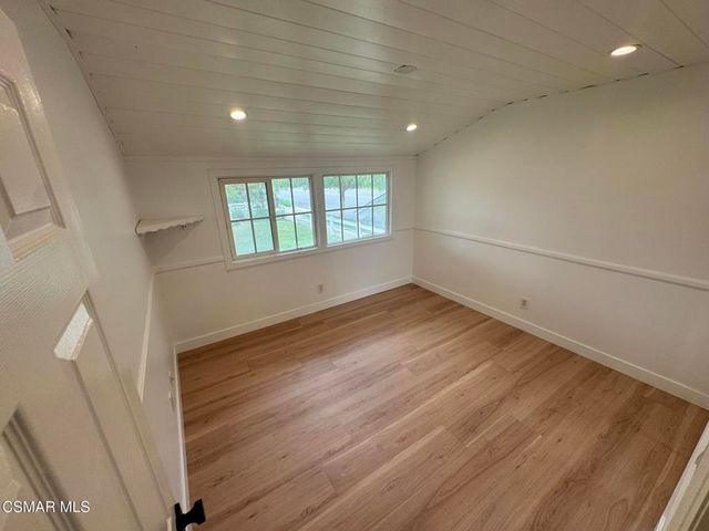 22359 Lanark Street, Canoga Park, CA 91304