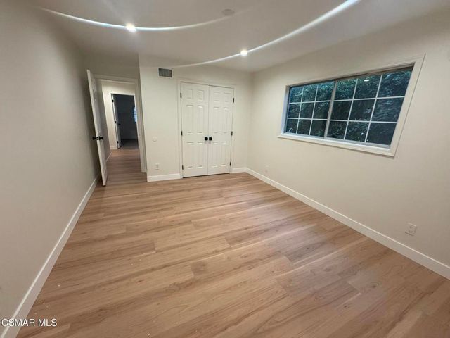 22359 Lanark Street, Canoga Park, CA 91304