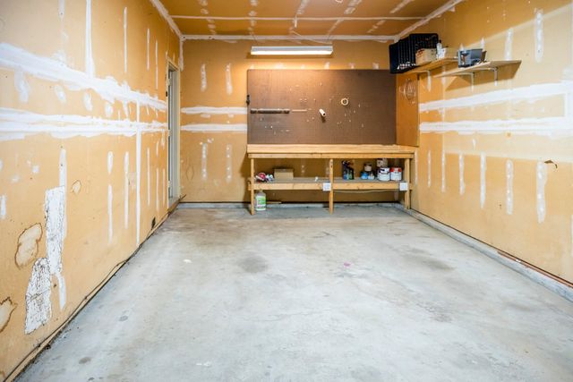 1750 W WEST WAY, Columbia, MO 65203