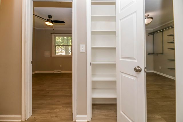 1750 W WEST WAY, Columbia, MO 65203