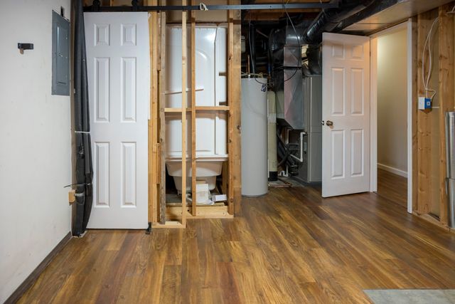 1750 W WEST WAY, Columbia, MO 65203