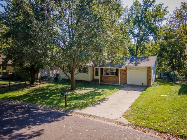 1750 W WEST WAY, Columbia, MO 65203
