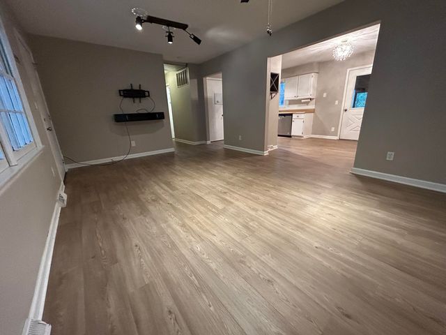 1750 W WEST WAY, Columbia, MO 65203