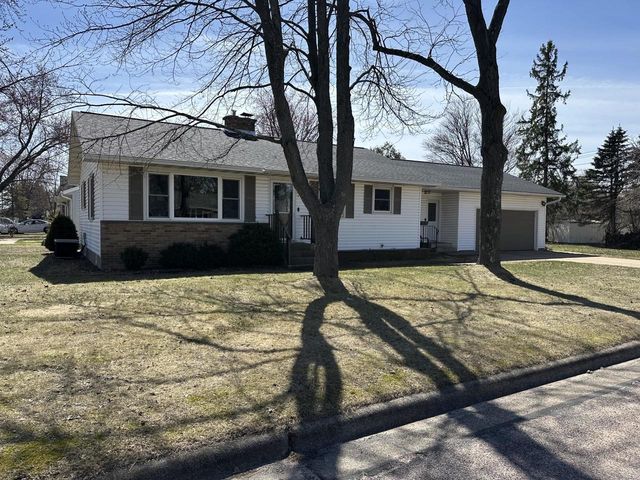 1140 DEWEY STREET, Wisconsin Rapids, WI 54494