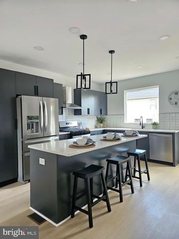 2932 YOST PL NE, Washington, DC 20018