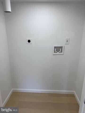 2932 YOST PL NE, Washington, DC 20018