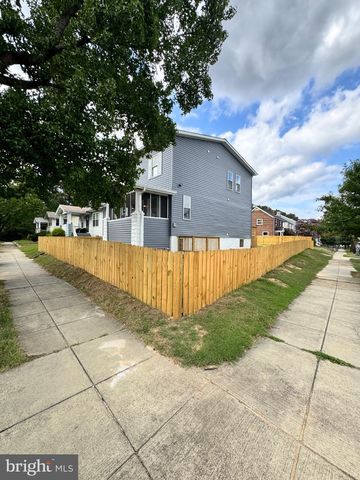 2932 YOST PL NE, Washington, DC 20018