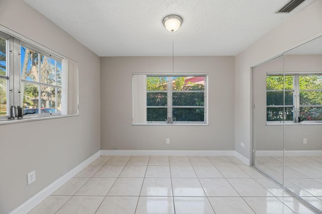 3166 NW 69th Court, Fort Lauderdale, FL 33309